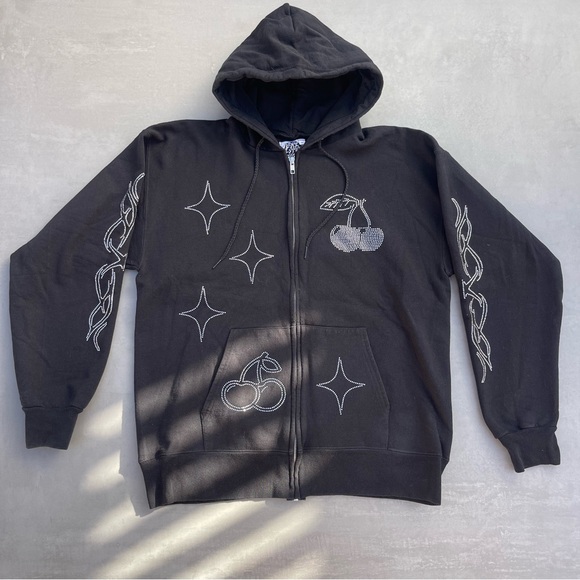 Rhinestone Fairy Wing Rave Hoodie - Picture 6 of 9